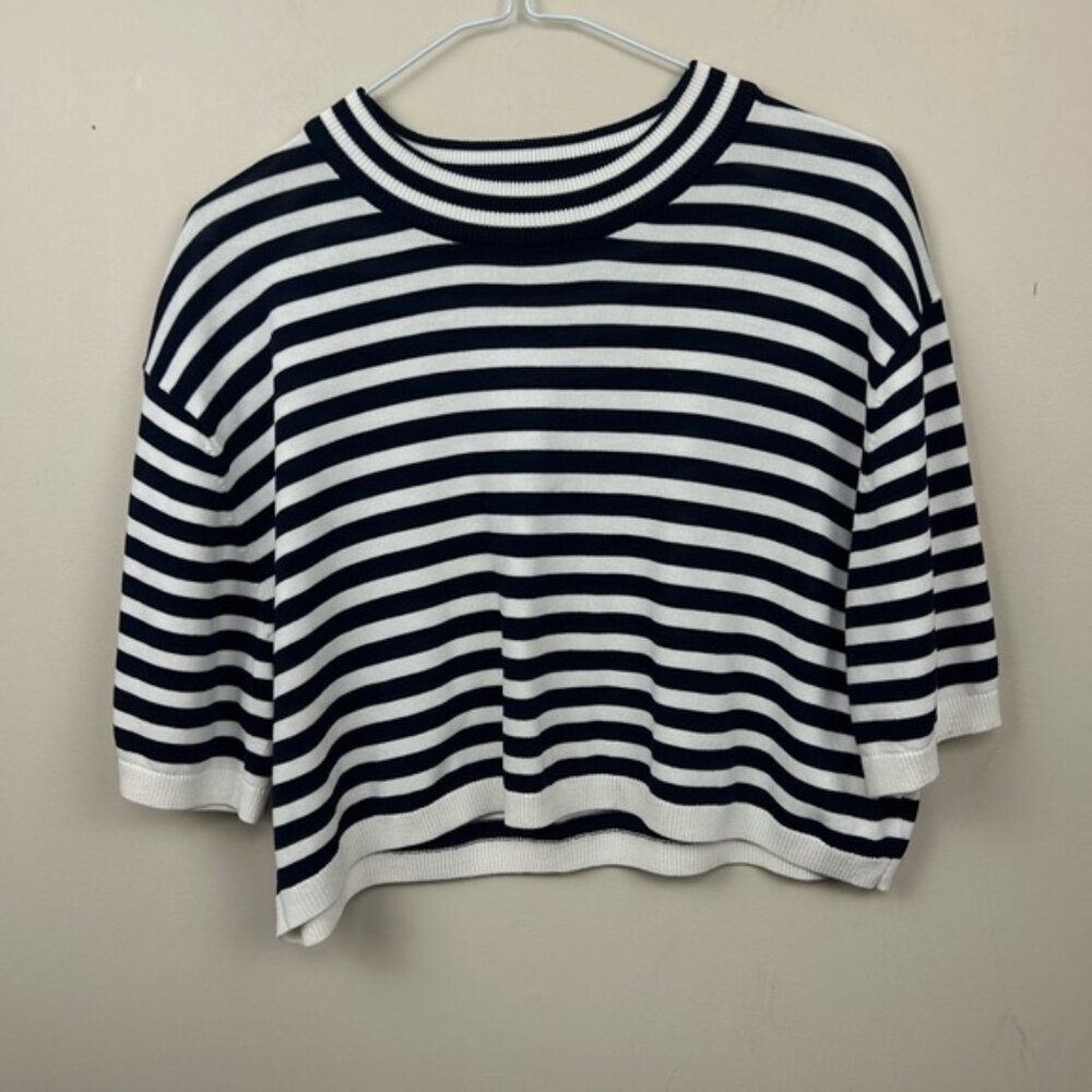 ZARA M Blue and White Striped knit crop Sweater